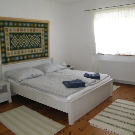 Sartekero Vendeghaz Holiday home