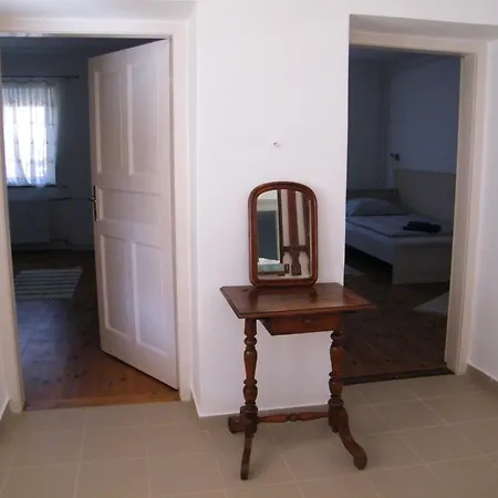 Holiday home Sartekero Vendeghaz
